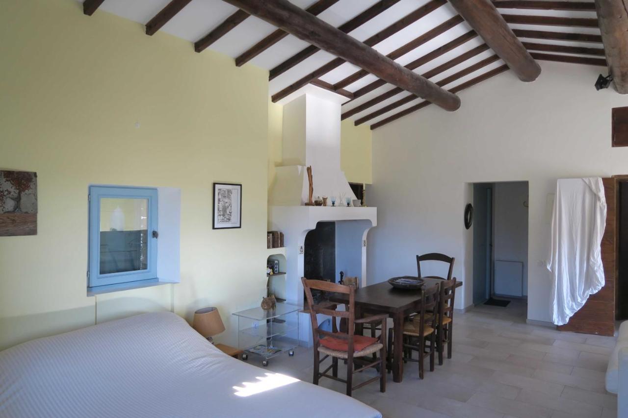 Bastide Au Coeur Du Luberon Gordes Exterior foto